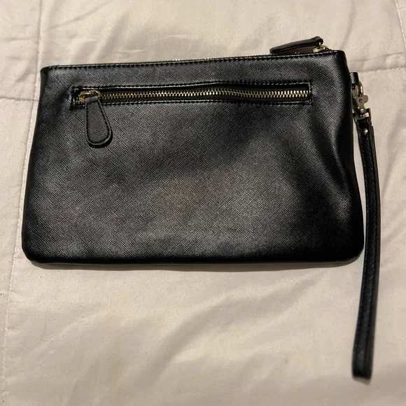 *LIKE NEW* Forever 21 Black Studded Wristlet Clutch - Picture 3 of 7